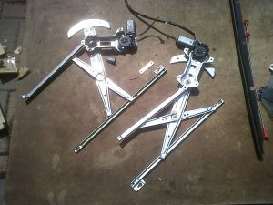 DB7 WINDOW REGULATORS